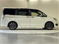 2014 Honda Step WGN