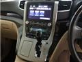 2013 Toyota Alphard Hybrid