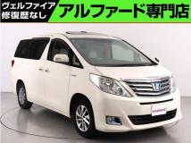 2013 Toyota Alphard Hybrid