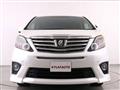 2013 Toyota Alphard G