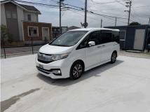 2015 Honda Step WGN