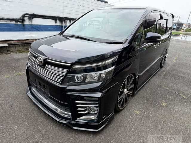 2014 Toyota Voxy