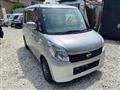 2010 Nissan ROOX