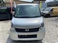 2010 Nissan ROOX