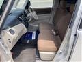 2010 Nissan ROOX