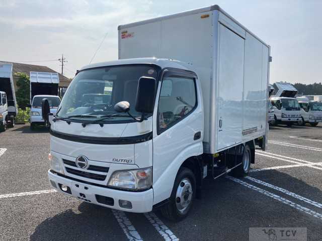 2009 Hino Dutro