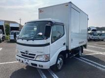 2009 Hino Dutro