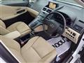 2016 Lexus HS