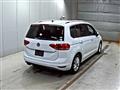 2017 Volkswagen Golf Touran