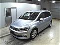 2016 Volkswagen Golf Touran