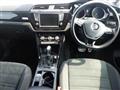 2016 Volkswagen Golf Touran
