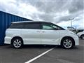 2012 Toyota Estima Hybrid