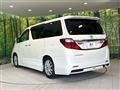 2013 Toyota Alphard