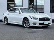 2021 Nissan FUGA HYBRID