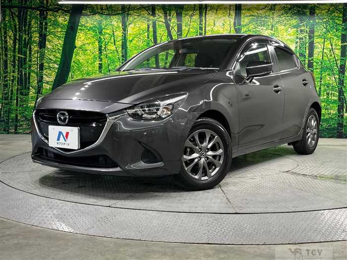 2018 Mazda Demio