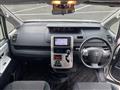 2010 Toyota Noah