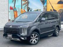 2020 Mitsubishi Delica D5