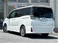 2017 Toyota Voxy