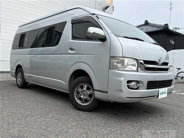 2010 Toyota Hiace