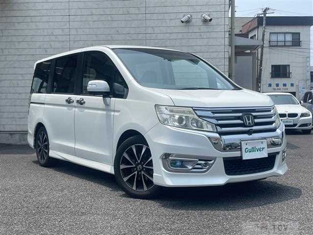 2013 Honda Step WGN