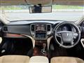 2013 Toyota Crown Royal Series