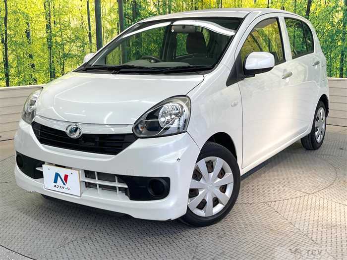 2016 Daihatsu Mira Es