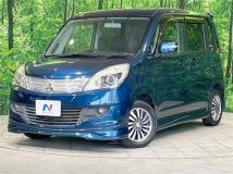 2011 Mitsubishi Delica D2