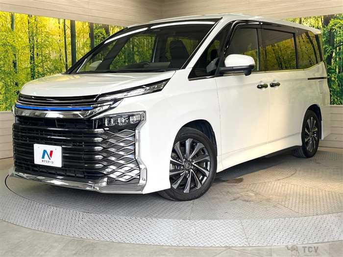 2022 Toyota Voxy