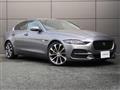 2019 Jaguar XE
