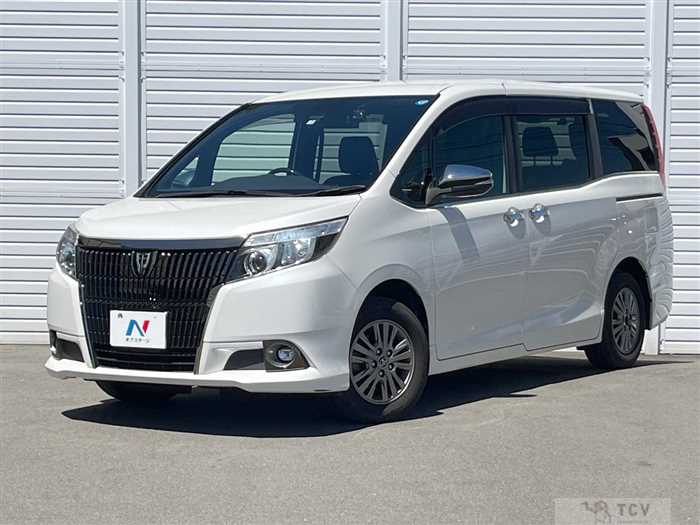2017 Toyota Esquire