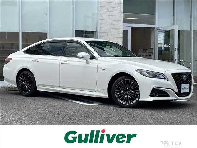 2020 Toyota Crown Hybrid
