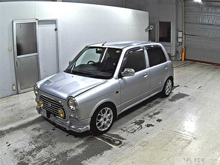 2002 Daihatsu Miragino