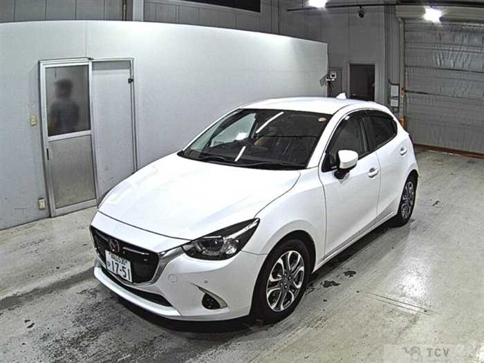 2018 Mazda Demio