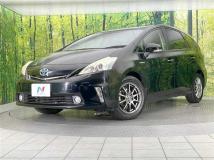 2013 Toyota PRIUS α