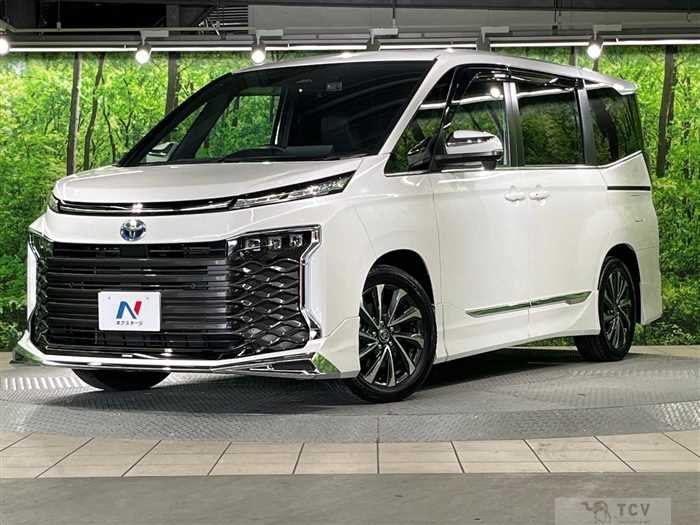 2023 Toyota Voxy
