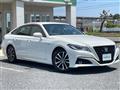 2018 Toyota Crown Hybrid