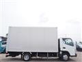 2016 Mitsubishi Canter