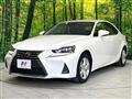 2017 Lexus IS