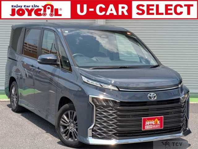 2023 Toyota Voxy