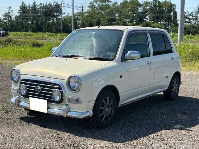 2003 Daihatsu Miragino