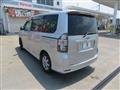 2007 Toyota Voxy