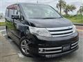 2009 Nissan Serena