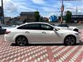 2018 Toyota Crown Hybrid