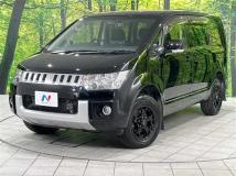 2017 Mitsubishi Delica D5