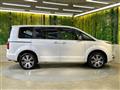 2024 Mitsubishi Delica D5
