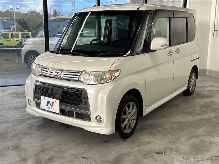 2011 Daihatsu Tanto