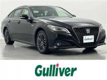 2019 Toyota Crown Hybrid