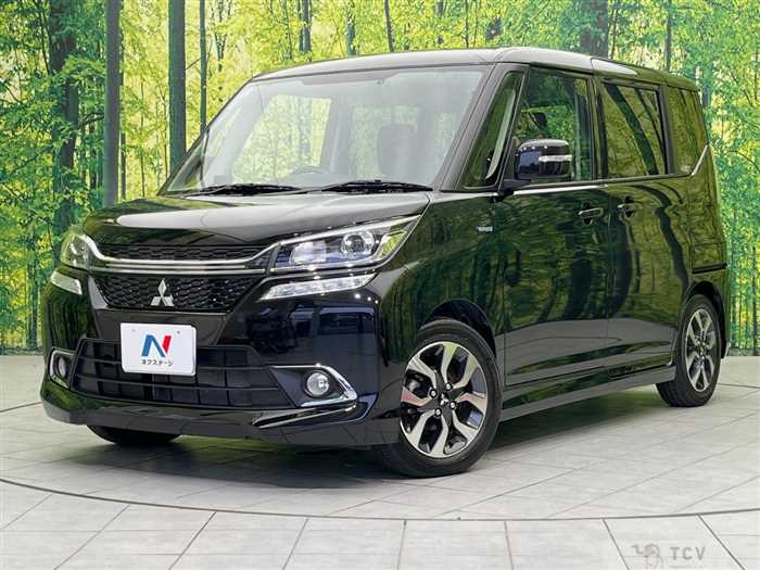 2016 Mitsubishi Delica D2