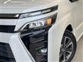 2017 Toyota Voxy
