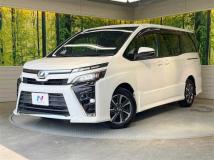 2017 Toyota Voxy